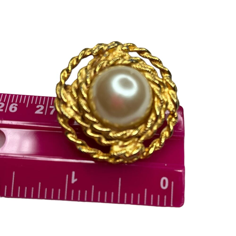 Vintage gold with pearl earrings - Picture 6 of 6